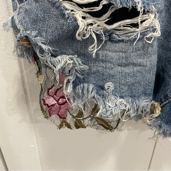 Free People Floral Lace Button Fly Jean Shorts - Picture 3 of 13